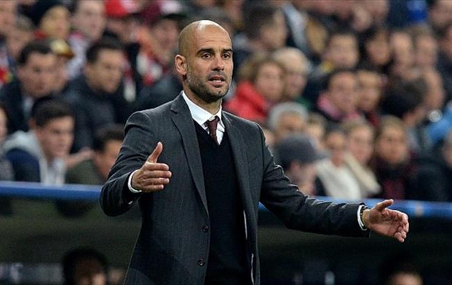 Тренер "Баварии" Гвардиола ждет от Дугласа Косты прогресса