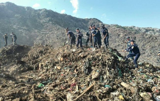 Экологи сообщили об отсутствии угрозы для жителей Львова из-за пожара на свалке