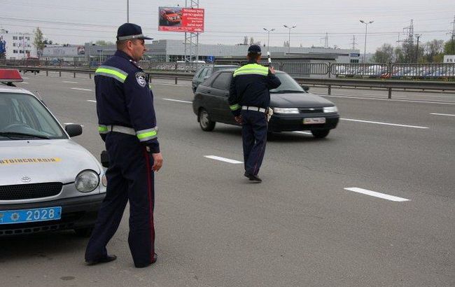 Безопасность дорожного движения на майские праздники будут обеспечивать около 5 тыс. ГАИшников