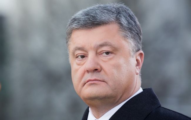 Порошенко поручил ОГА помочь пострадавшим от взрывов в Балаклее