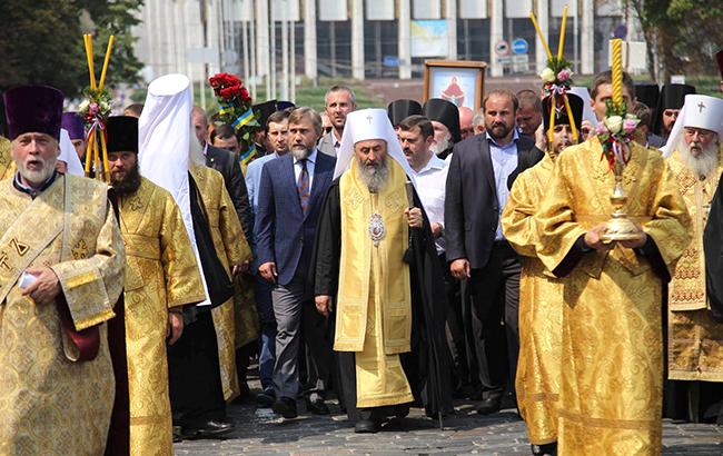 Крестный ход в Киеве: полиция сообщает о 14 тыс. участников