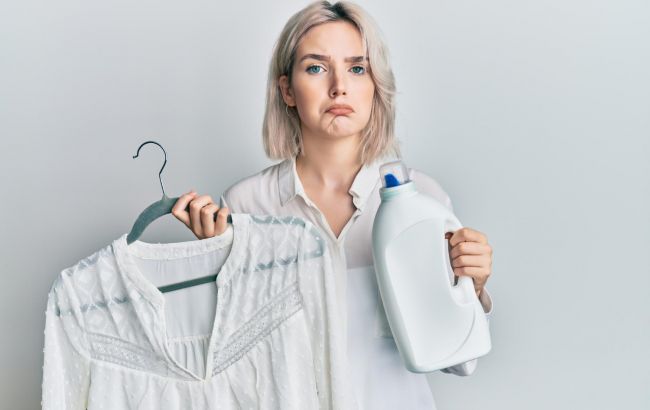 Испортите одежду навсегда: 5 вещей, которые нельзя стирать с кондиционером