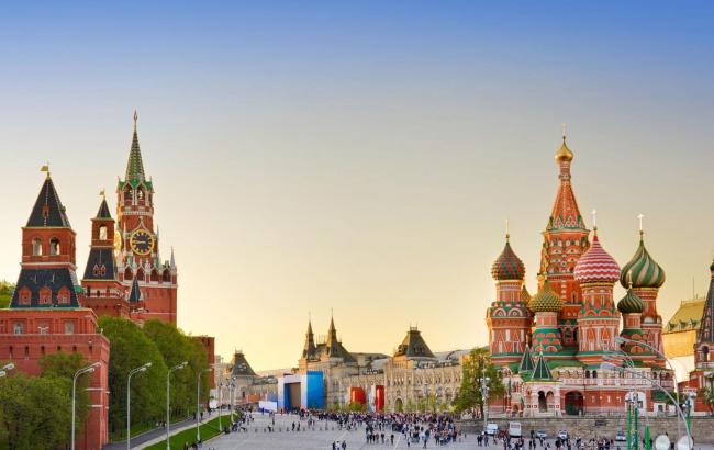 Больше половины россиян считают, что в Украине нет российских войск, - опрос