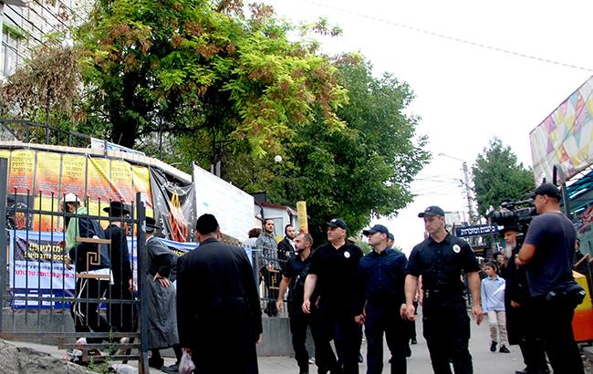 В Умань на празднование Рош ха-Шана прибыли уже около 3 тыс. паломников