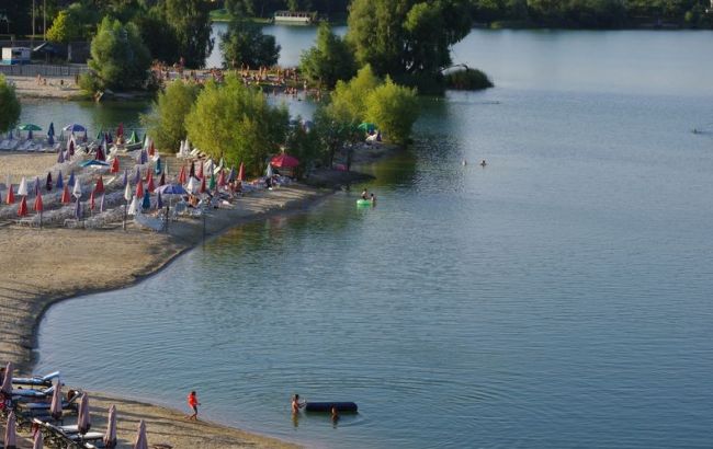 Лептоспироз на пляже "Вербный" в Киеве не обнаружен, - КГГА