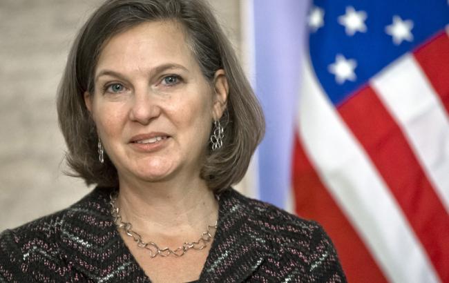 Нуланд и Сурков начали переговоры