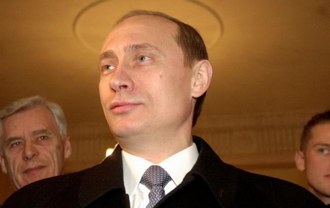 Путин чувствует себя богом, - Собчак