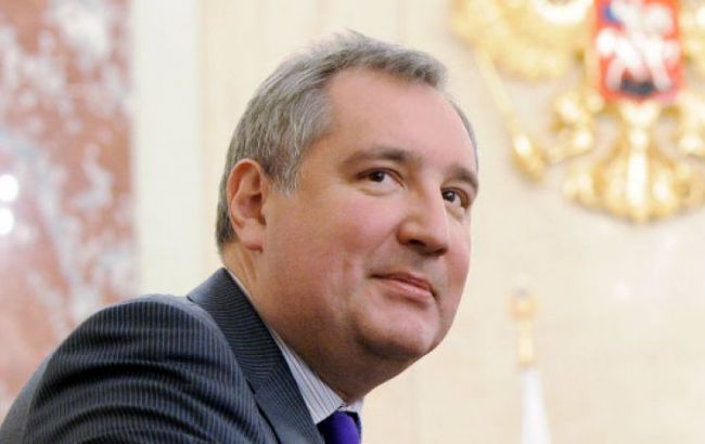 Рогозин рассказал о страхе Запада перед Россией и намекнул, что танкам визы не нужны