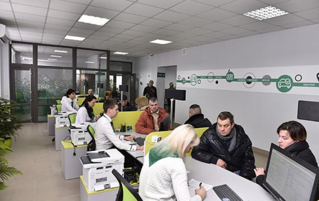 В Тернополе открылся новый сервисный центр МВД