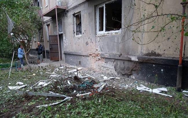 Боевики обстреляли населенные пункты Луганской области,&nbsp;ранена женщина