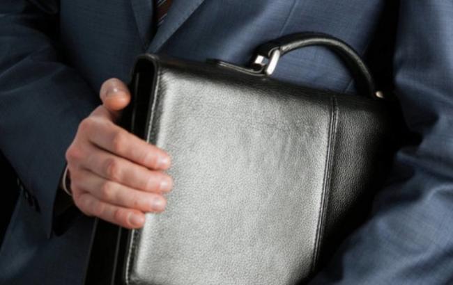 В Украине сегодня вступает в силу закон о госслужбе