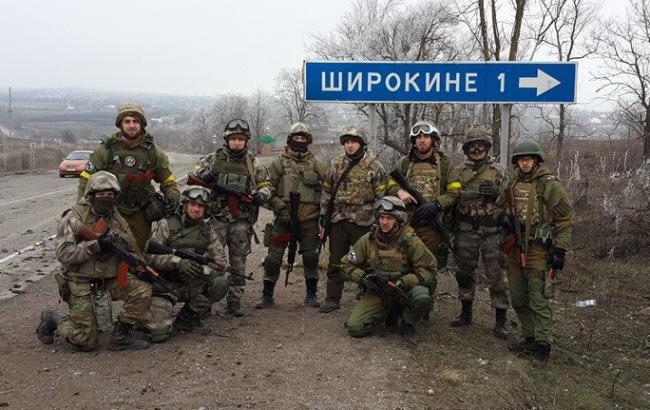 "Азов" заявил об уничтожении казармы боевиков в Широкино