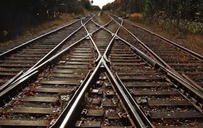 У Львівській області було обмежено залізничний рух через підозрілої сумки
