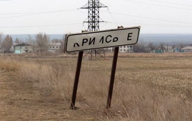 Боевики обстреляли силы АТО в Луганской области, пострадал военный