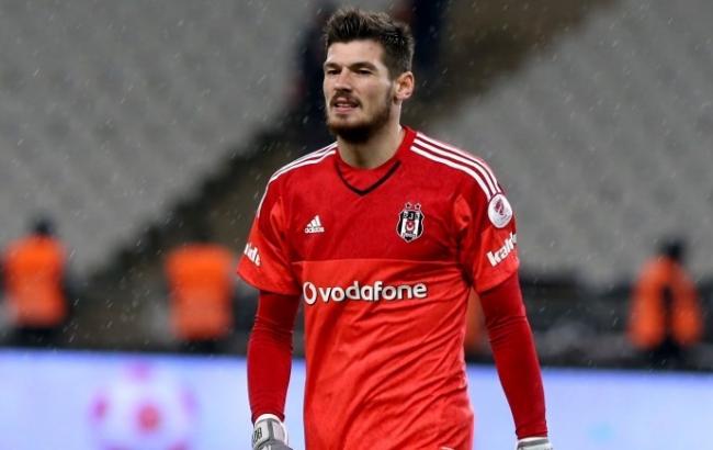 Бойко хочет разорвать контракт с "Бешикташем"