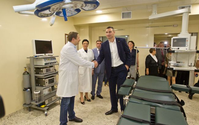 Кличко відкрив у київській лікарні найсучасніше в Україні відділення невідкладної допомоги