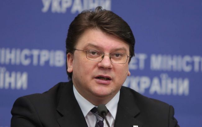 Жданов задекларировал квартиру, дачу и загородный дом