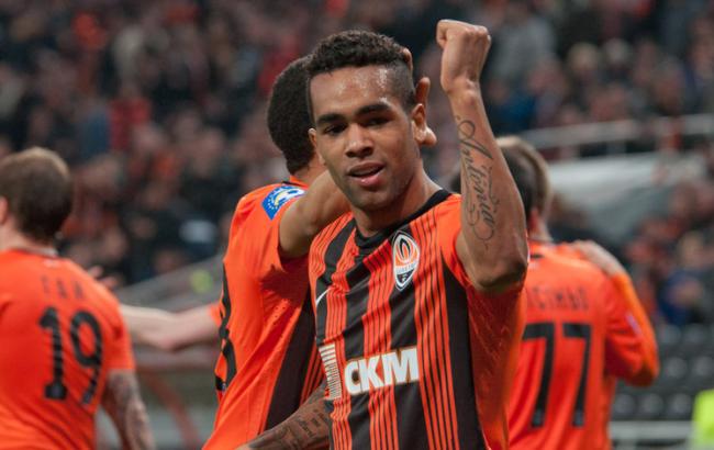 "Шахтер" продал Тейшейру в Китай за 50 млн евро