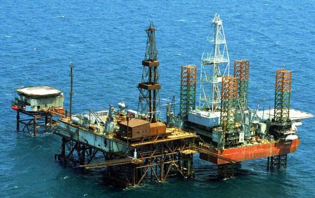 РФ незаконно переместила буровую установку к месторождениям газа возле Крыма