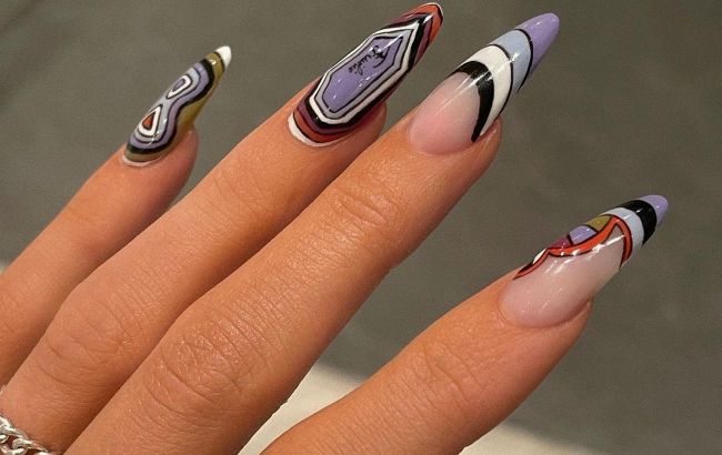 Пока на улице лето: стилист назвала топ-8 трендов маникюра для солнечной погоды