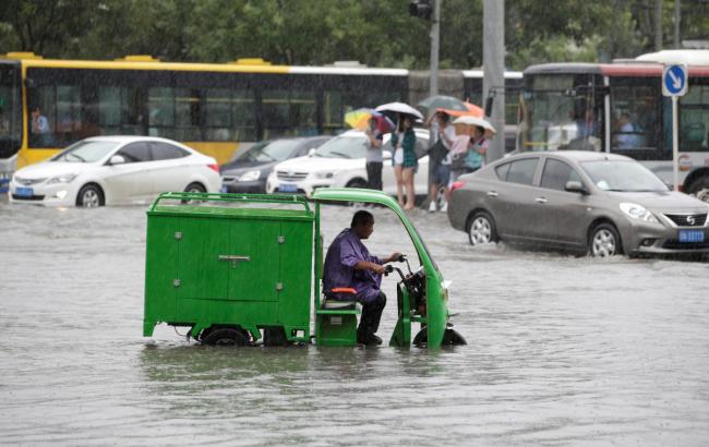 Наводнение в Китае: число жертв превысило 150 человек