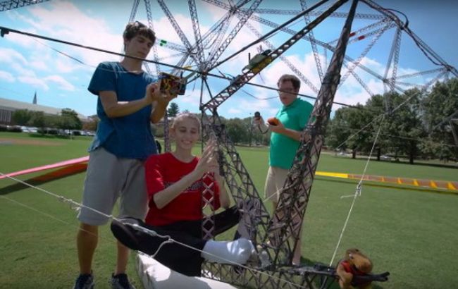 У США пройшли випробування першого вертольота на сонячних батареях