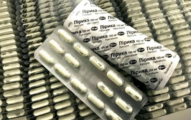 В "Борисполе" иностранец пытался вывезти медпрепараты Pfizer на 2 млн гривен