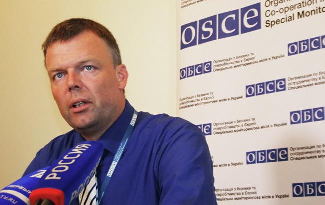 В зоні АТО за тиждень зафіксовано близько 15 тис. порушень режиму тиші, - Хуг