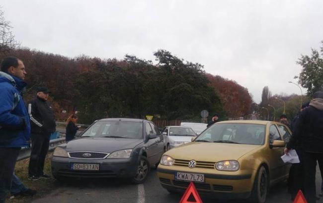 В Закарпатской области продолжают блокаду КПП на границе с Румынией и Словакией