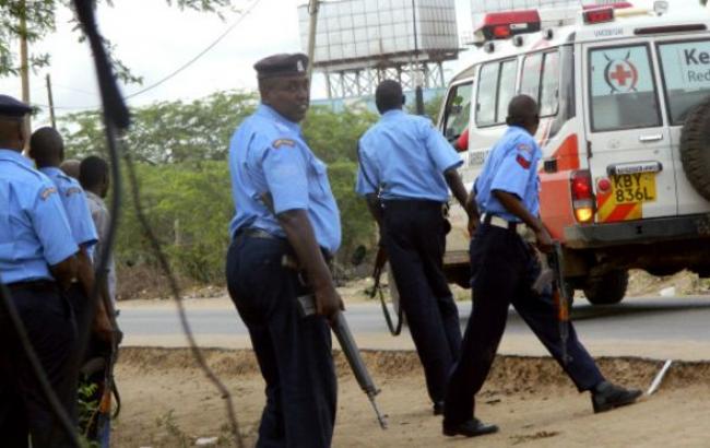 В результате атаки боевиков на университет Кении погибли более 147 человек