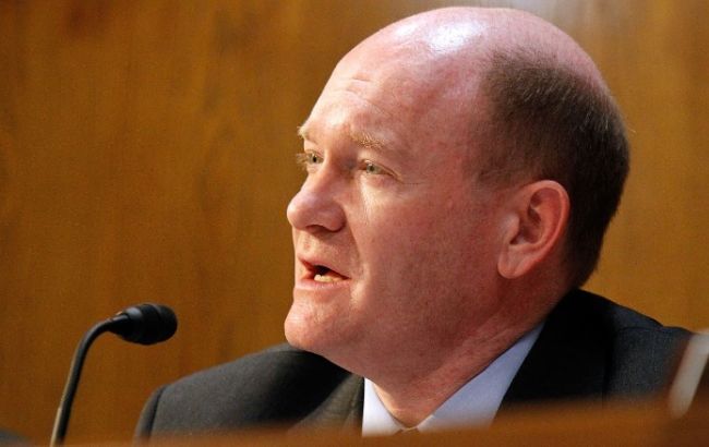 Если Трамп "сдаст" Украину РФ, то столкнется со "стеной противодействия" в Конгрессе, - сенатор