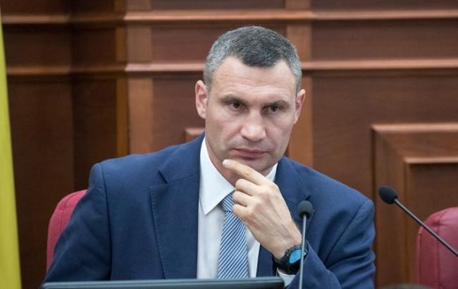 Кличко убедил столичных депутатов проголосовать за решение, которое вернет горячую воду киевлянам