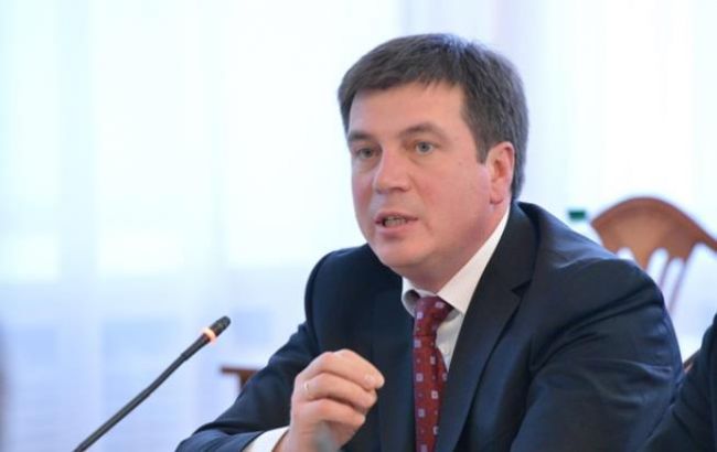 Законопроект о префектах рассмотрят в Раде после принятия изменений в Конституцию, - Зубко