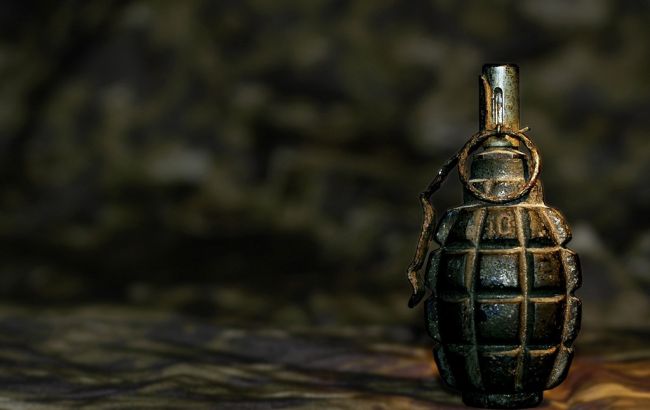 У Львові стався вибух біля відділення МВС, поранений міліціонер