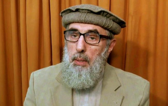 Афганский полевой командир призвал талибов к мирным переговорам