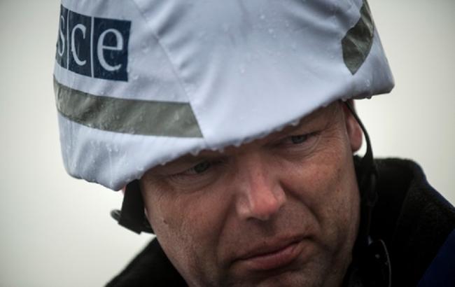 ОБСЕ призовет расследовать факт повреждения машин миссии в Донецке