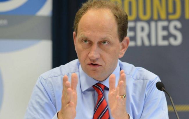 В ЕП призвали Меркель на встрече с Путиным занять твердую позицию по Украине