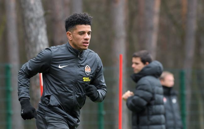 "Шахтер" перевел Тайсона в дубль, но бразилец не исключил возможность продления контракта