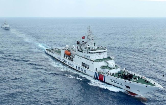 Китай завершив військові навчання біля Тайваню з імітаціями атаки