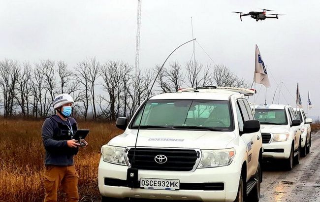 Боевики размещают тяжелую технику на Донбассе: ОБСЕ заметила танки и "Грады"