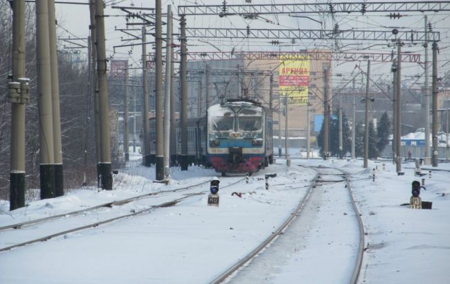 Снегопад в Украине не повлиял на движение пассажирских поездов, - "Укрзализныця"