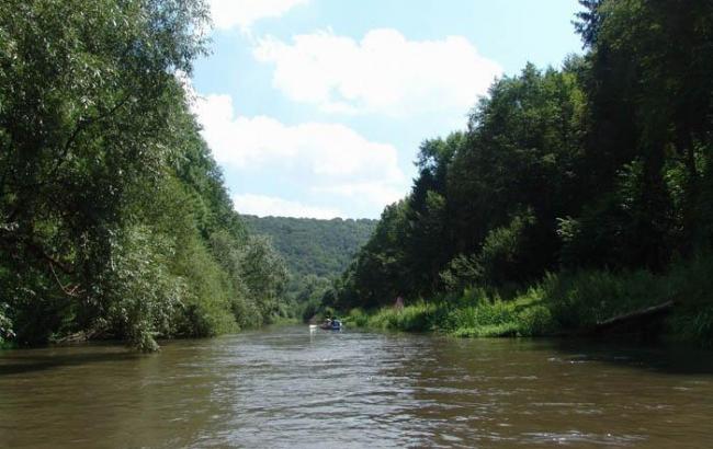 Синоптики предупреждают о подъеме уровня рек бассейна Сяна и Днестра