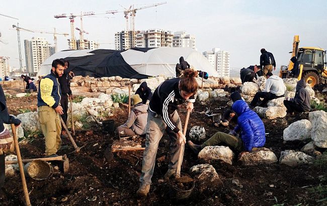 В Израиле археологи обнаружили дом возрастом 2,8 тысячи лет: раскрыт "секрет" его владельцев