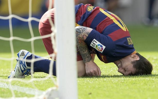 Лионель Месси не поможет "Барселоне" в матче против "Реала"