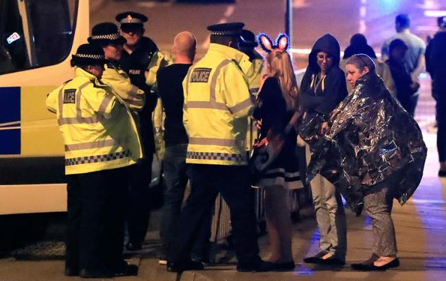 Вибухи в Манчестері: поліція заарештувала молодшого брата терориста-смертника