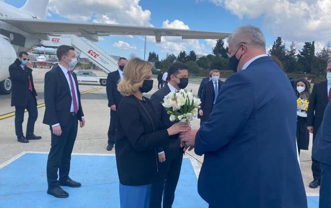 Зеленский прибыл в Турцию: что запланировано в ходе визита