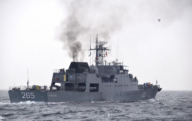 ВМС України і Румунії провели навчання в Чорному морі типу PASSEX