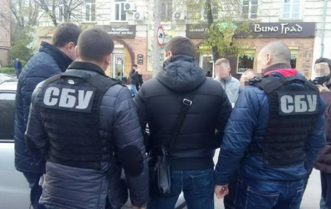 СБУ задержала в Кропивницком киберполицейского-взяточника