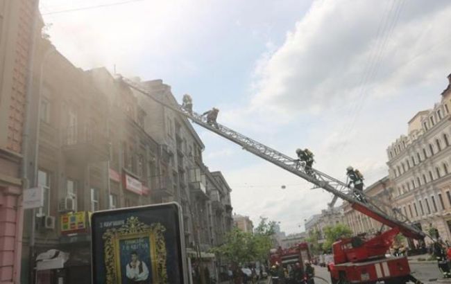Пожар в хостеле в Шевченковском районе Киева ликвидирован