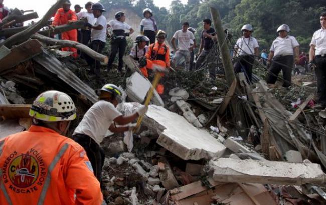 В результате оползня в Гватемале погибли 86 человек